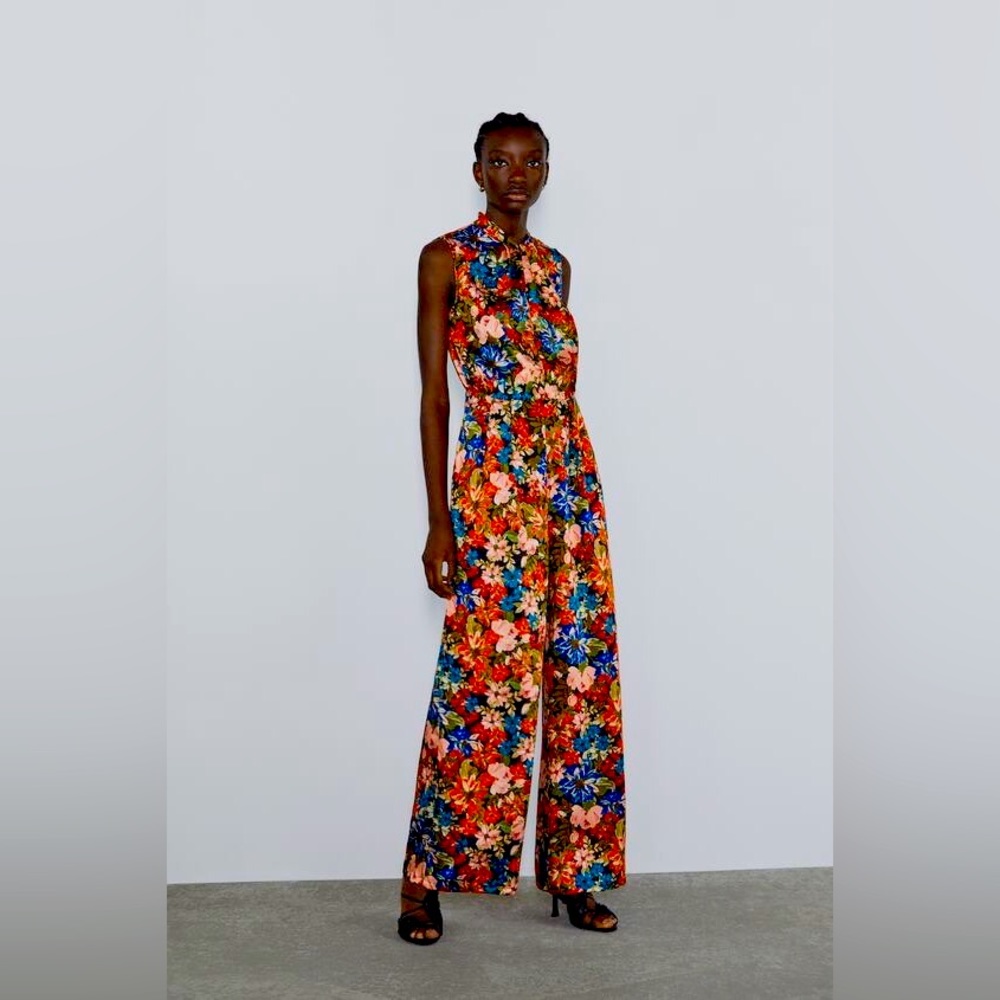 Zara Floral Jumpsuit High Neck Size Small Wedding guest  8071 216 330